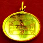 Lucky talisman for attracting love & romance